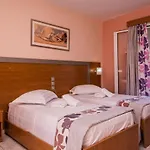 Macedonia Hotel 2*