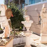 Macedonia Hotel 2*