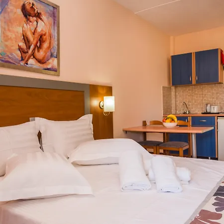 Macedonia Hotel