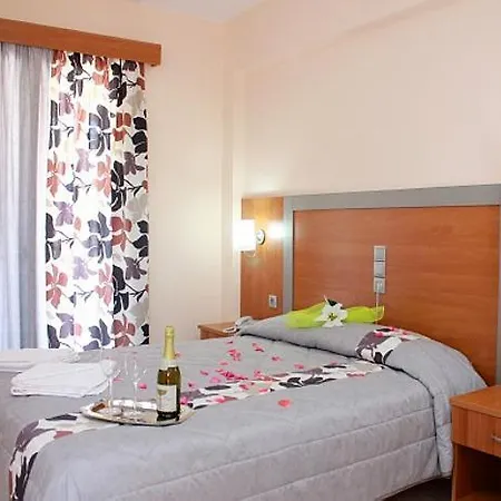 Macedonia Hotel 2*