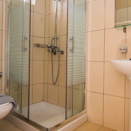 Hotel Macedonia 2*